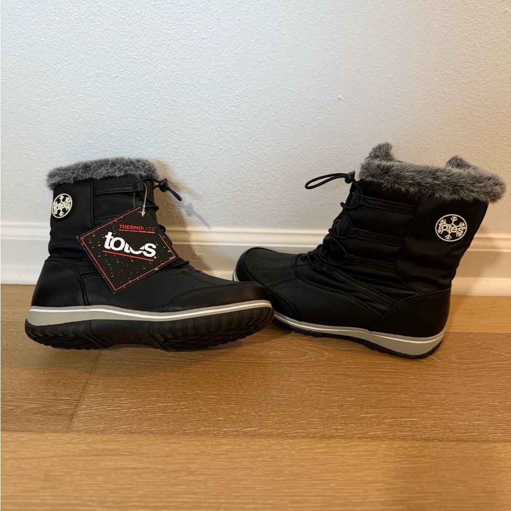 totes Black and Gray Winter Boots